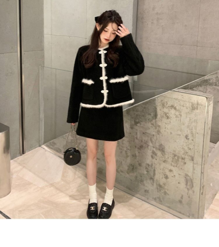 2023 Autumn and Winter Women's Fashionable Rich Style Fashionable Style Coat