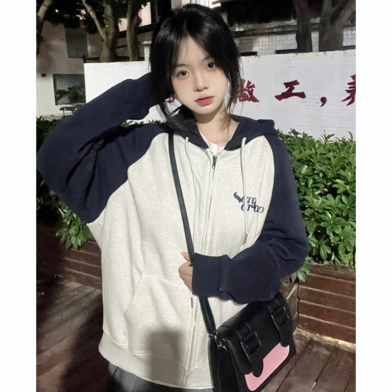 法式收腰別致打底衫女設計感短款抽褶小衫秋季純欲減齡修身上衣
