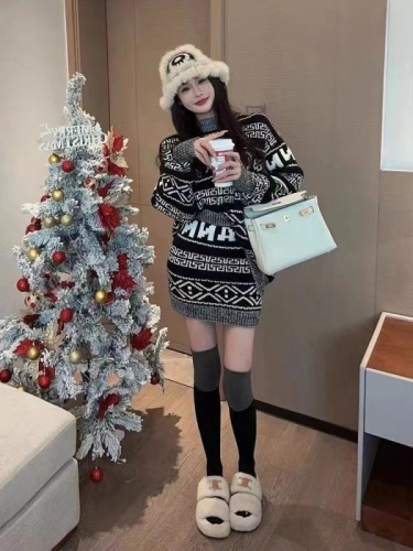 韩系洋气套装女秋冬潮流名媛字母针织衫毛衣+性感包臀裙短裙
