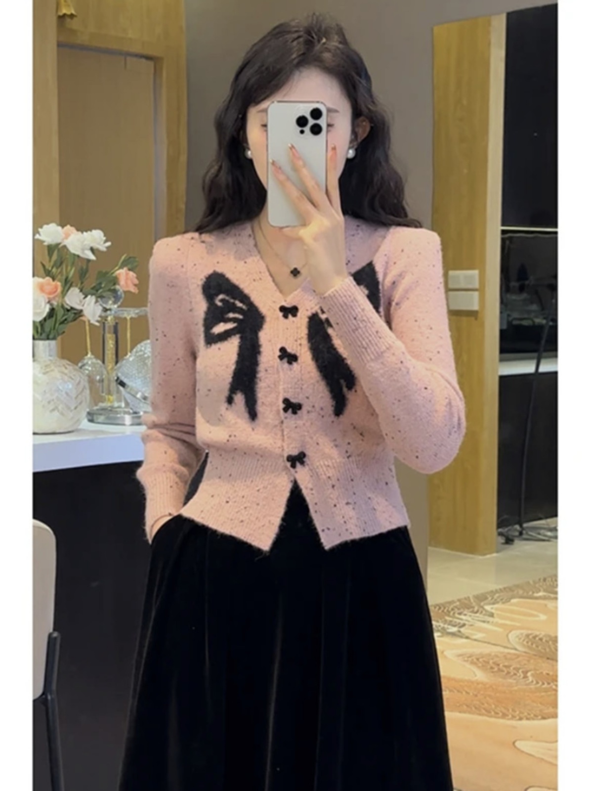 小香風女士新款2023甜美設計感外套蝴蝶結V領上衣修身顯瘦毛衣