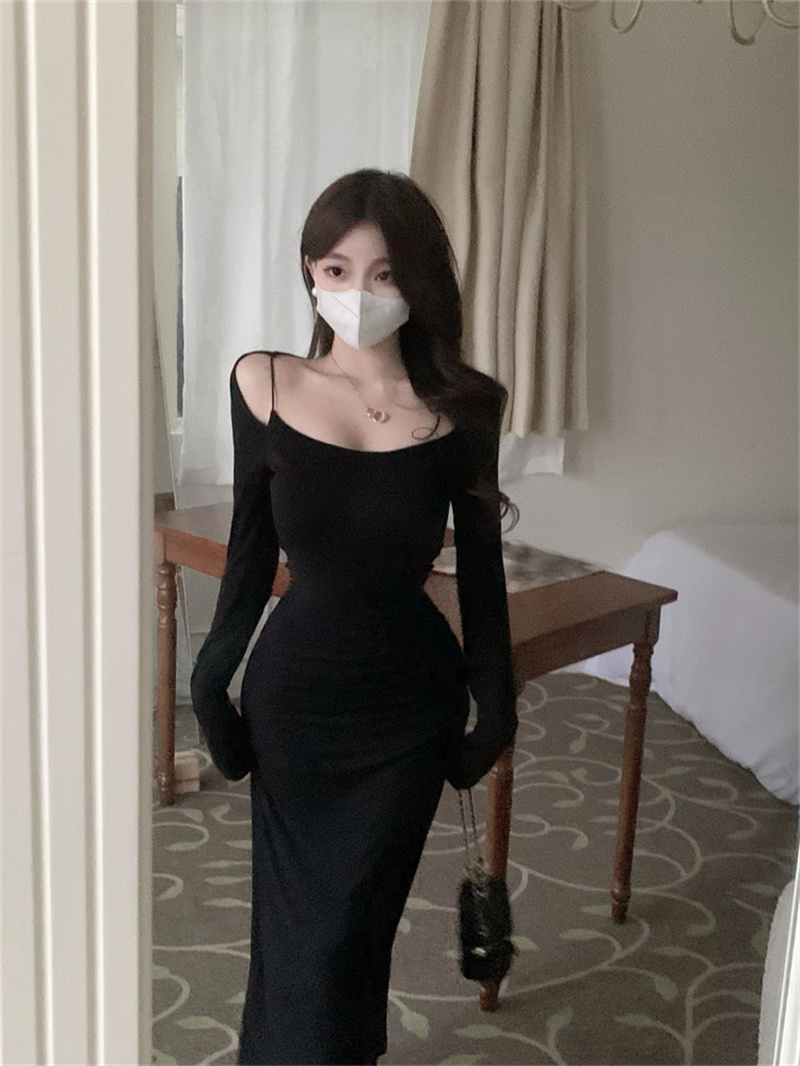實拍 秋冬新款黑色吊帶長款收腰包臀連衣裙