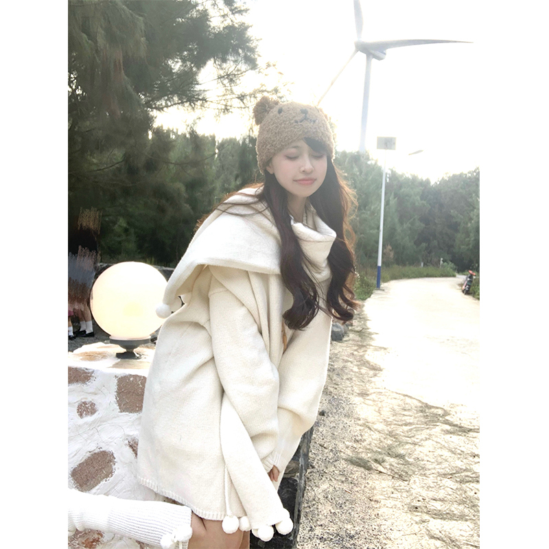 THETURE 原創圍巾一體毛衣女秋冬2023新款慵懶風寬鬆針織開衫外套