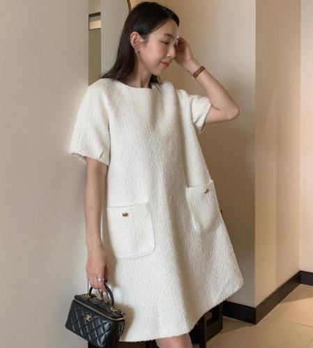 INS Korea Dongdaemun!  Age-reducing girly ladylike temperament, gentle and versatile baby doll skirt tweed skirt