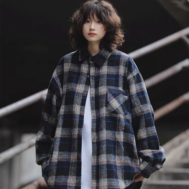 2024新款女裝秋季中長款法式襯衣設計感小眾上衣外套格子襯衫春秋