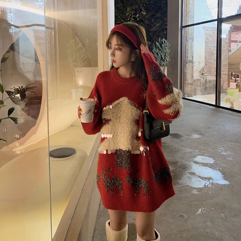 2024新款過年拜年女裝主題衣服紅色毛衣女加厚中長款浣熊絨冬