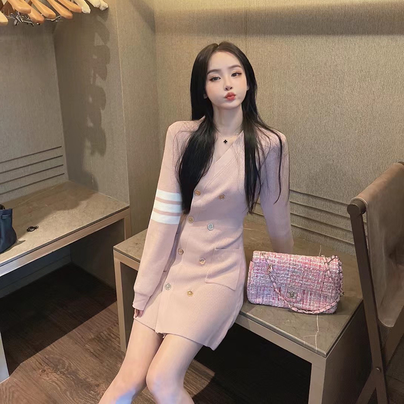 小個子v領修身毛衣打底包臀短裙子秋冬長袖收腰小香風針織連衣裙
