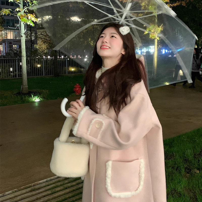 Thickened 450g yellow horn button coat for women autumn and winter mid-length small woolen coat 2023