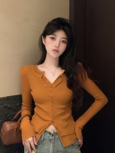 实拍 韩版冬季新款时髦假两件设计感纯色百搭显瘦排扣针织衫