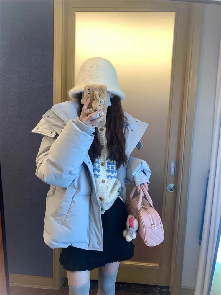 Winter 2023 new short Korean style thickened hooded loose slimming down padded coat for women
