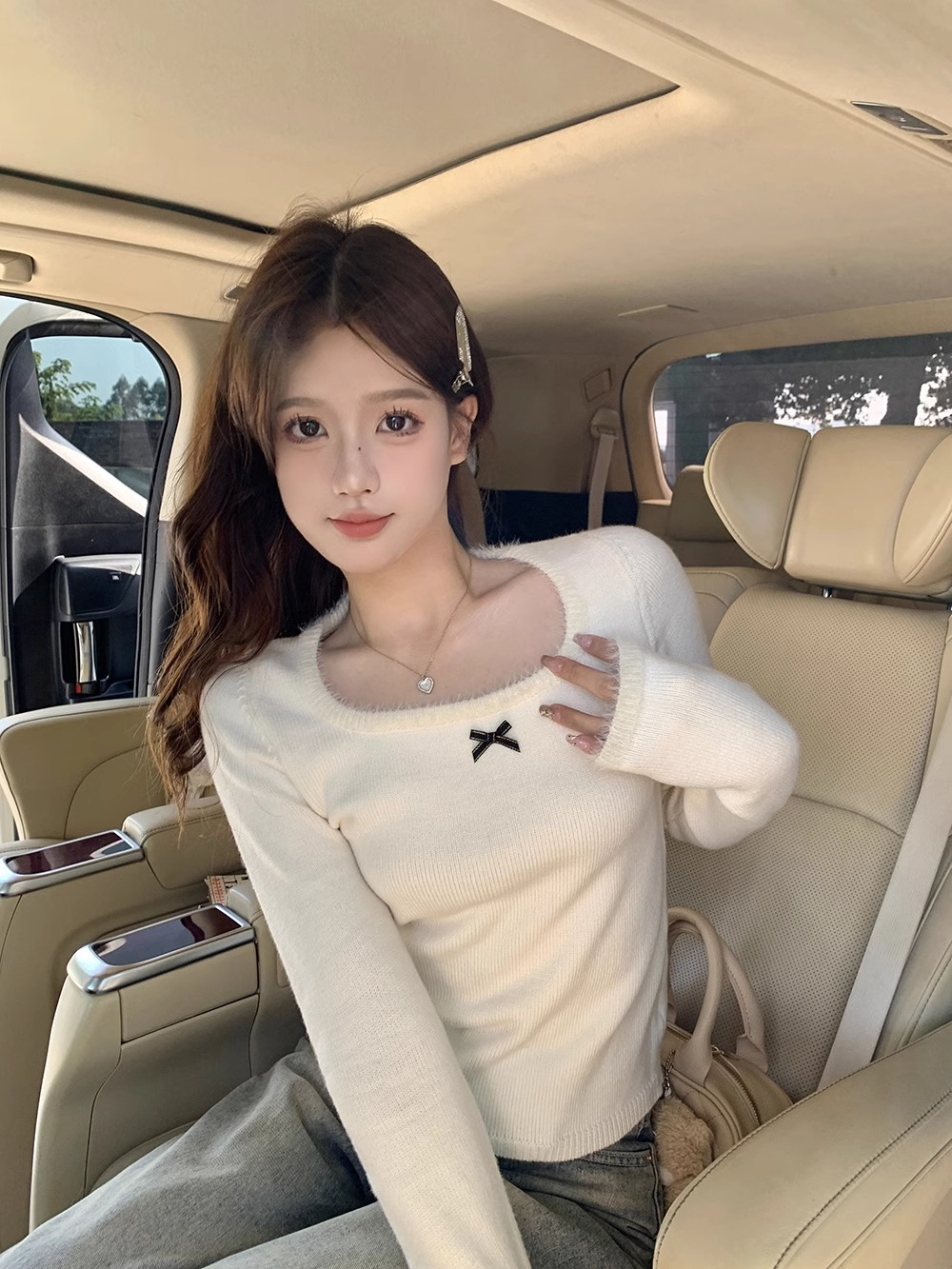 蝴蝶結長袖方領針織衫上衣女秋冬季甜美溫柔風修身套頭內搭打底衫