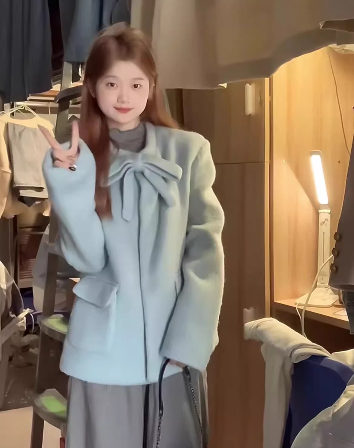 Korean woolen coat for women 2023 autumn and winter new style high-end temperament and atmosphere short blue woolen coat