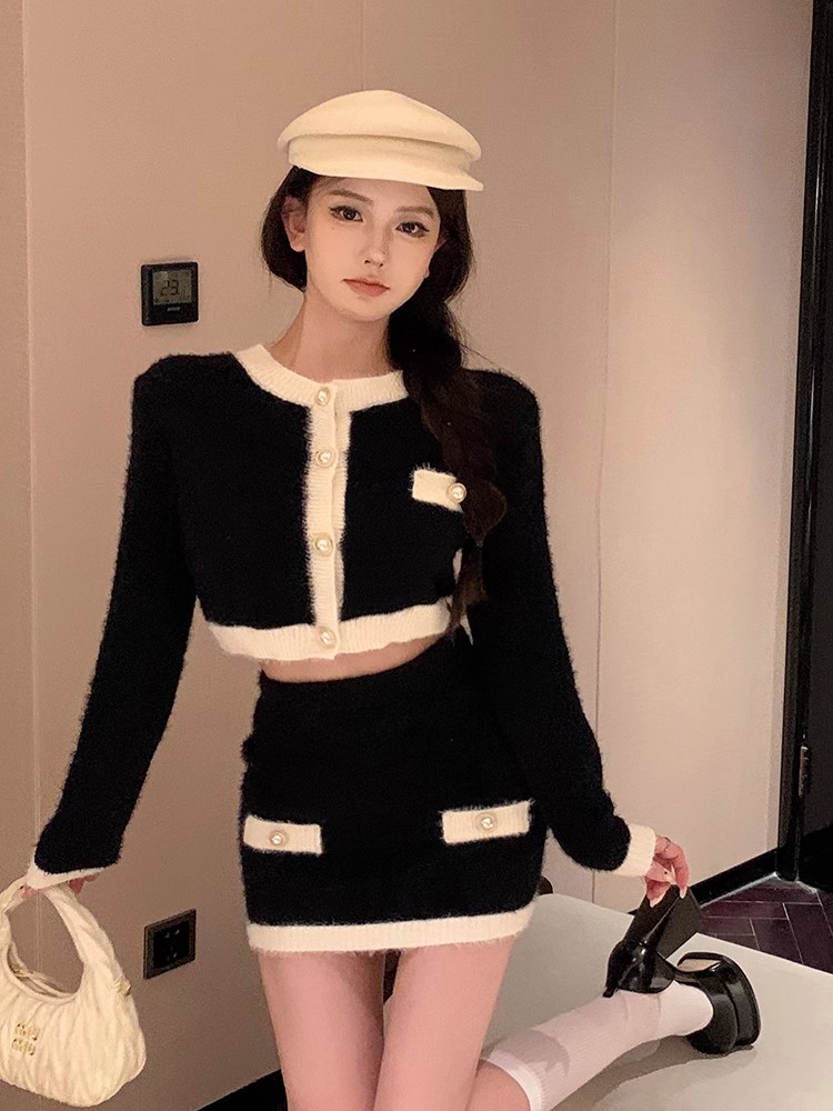 氣質兩件套短款毛衣外套秋冬季包臀短裙時尚法式小香風針織套裝女