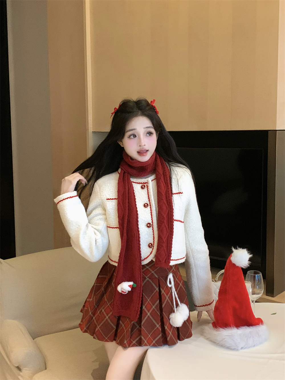 實拍新款秋冬新年小香風聖誕套裝白色外套格紋百褶半身裙兩件套