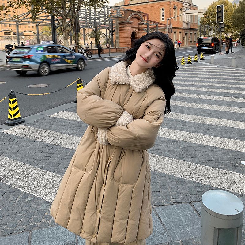 Real shot of Miss Chipmunk Olaf's spliced ​​lamb's hair down jacket for women's small medium-length jacket down jacket