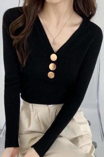 Actual shot of  new V-neck bottoming sweater with metal buttons Korean style tight fashion knitted top for women to look slim