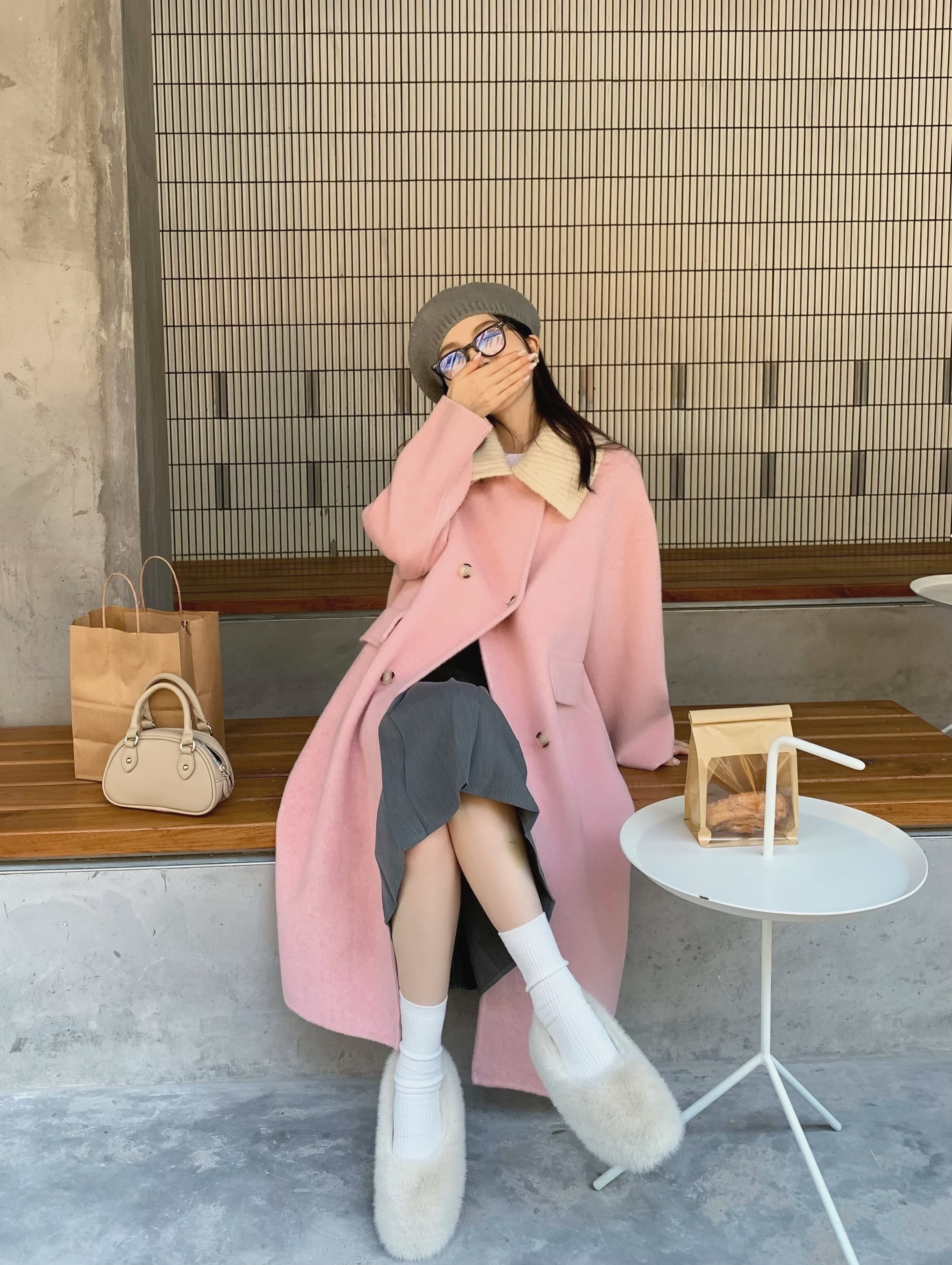 Actual shot of Korean girl's soft and waxy doll collar long woolen coat with detachable woolen collar