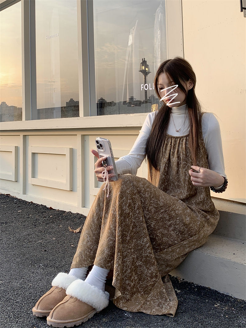 實拍~2023新款套裝女設計感復古吊帶連衣裙秋冬長袖打底衫