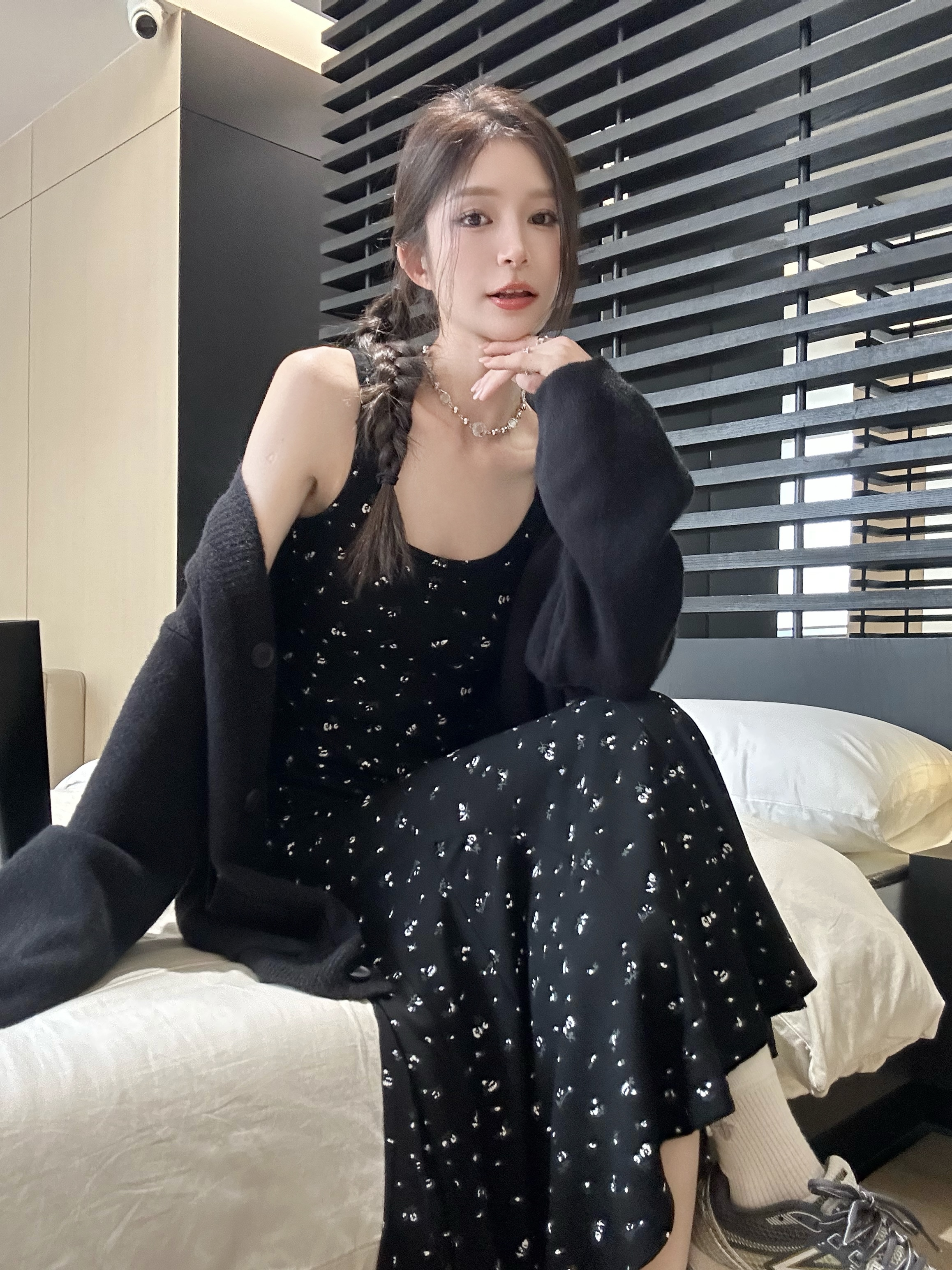 實拍 法式設計感氣質吊帶裙+韓版純色寬鬆毛衣外套兩件套