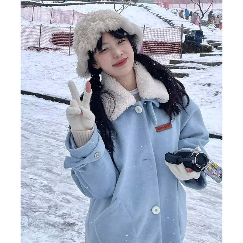 Woolen coat for women autumn and winter new style lamb wool stitching for small people to wear loose mid-length lapel coat 2023