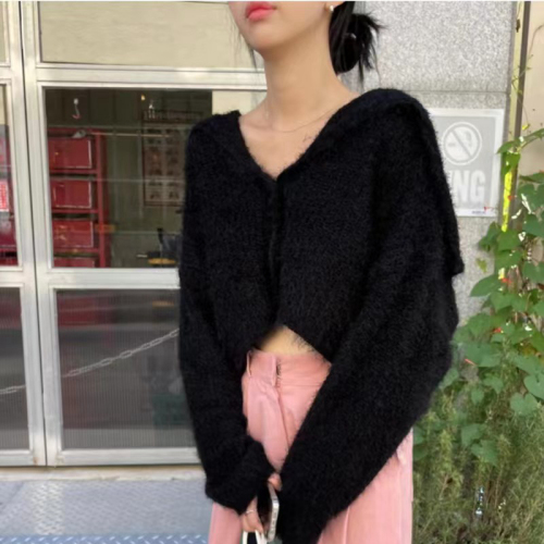 Korean Dongdaemun autumn and winter French navy collar solid color buttoned long-sleeved anti-mink velvet soft waxy short sweater coat trendy