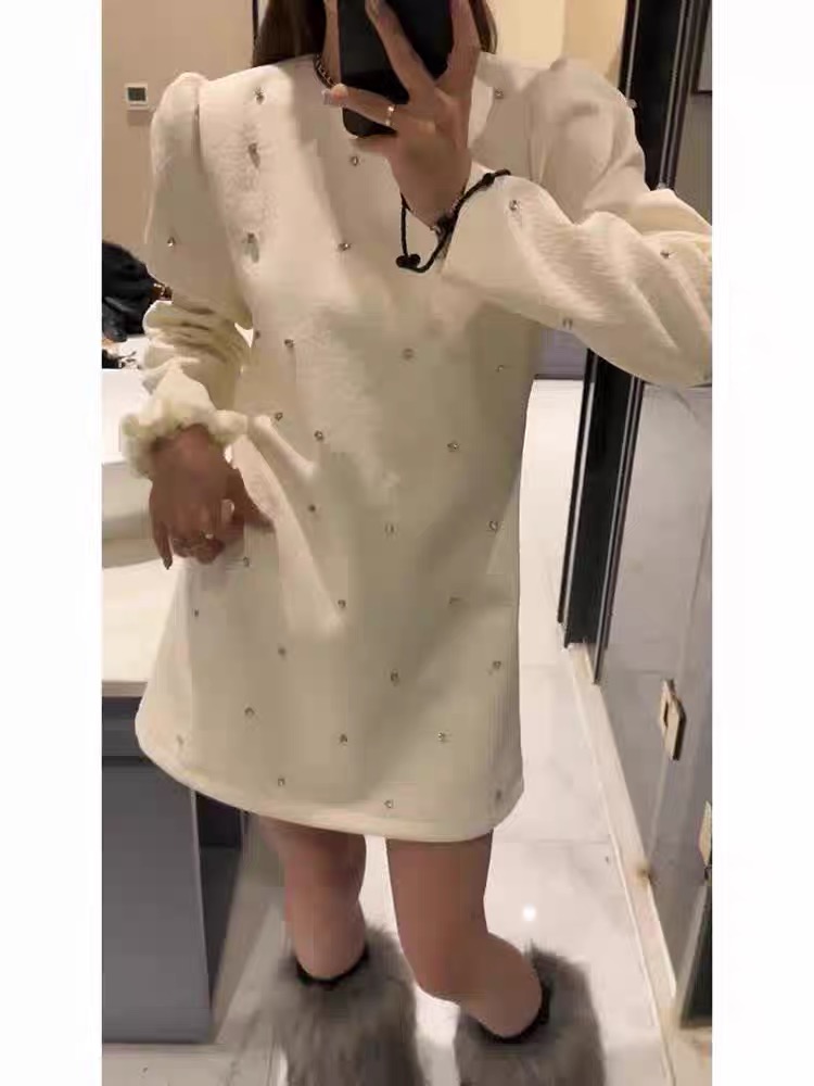 今年流行漂亮財閥千金名媛風氣質洋氣時尚高端內搭毛衣連衣裙秋冬