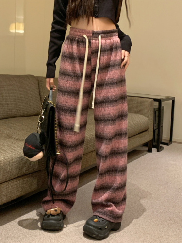 Real shot of gradient striped straight-leg pants, fleece thickened casual pants, high-waisted, slim and drapey, versatile trousers for women