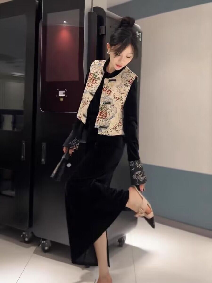 New Chinese style old money style suit for women 2023 autumn and winter new high-end national style jacquard vest velvet dress