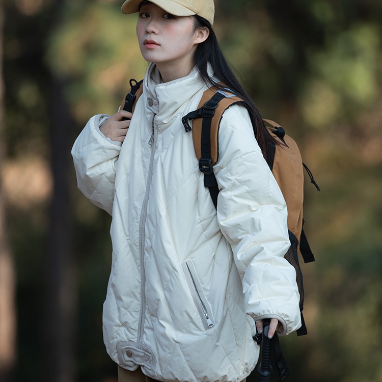 日系復古寬鬆菱格立領情侶米白色羽絨服男女外套