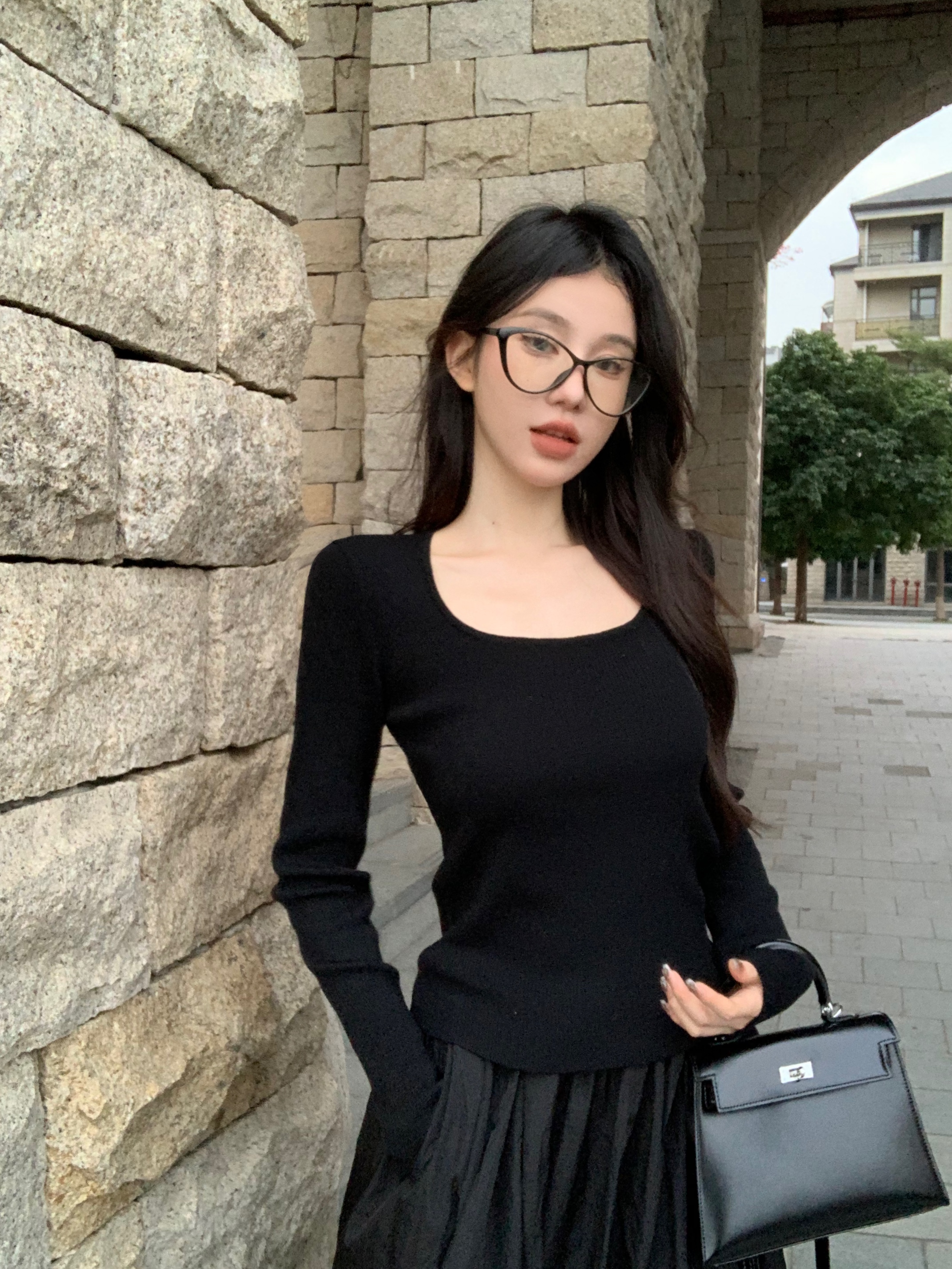 實拍 極簡黑白兩色針織U領打底衫秋冬顯瘦百搭上衣