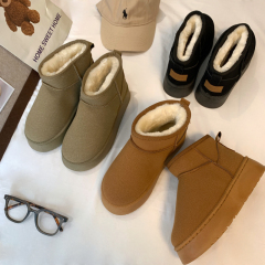 Photographed Snow Boots for Women with Anti-Frost, Thick Cake Sole, Wearable for Winter, Leather and Fleece Combination for Warmth