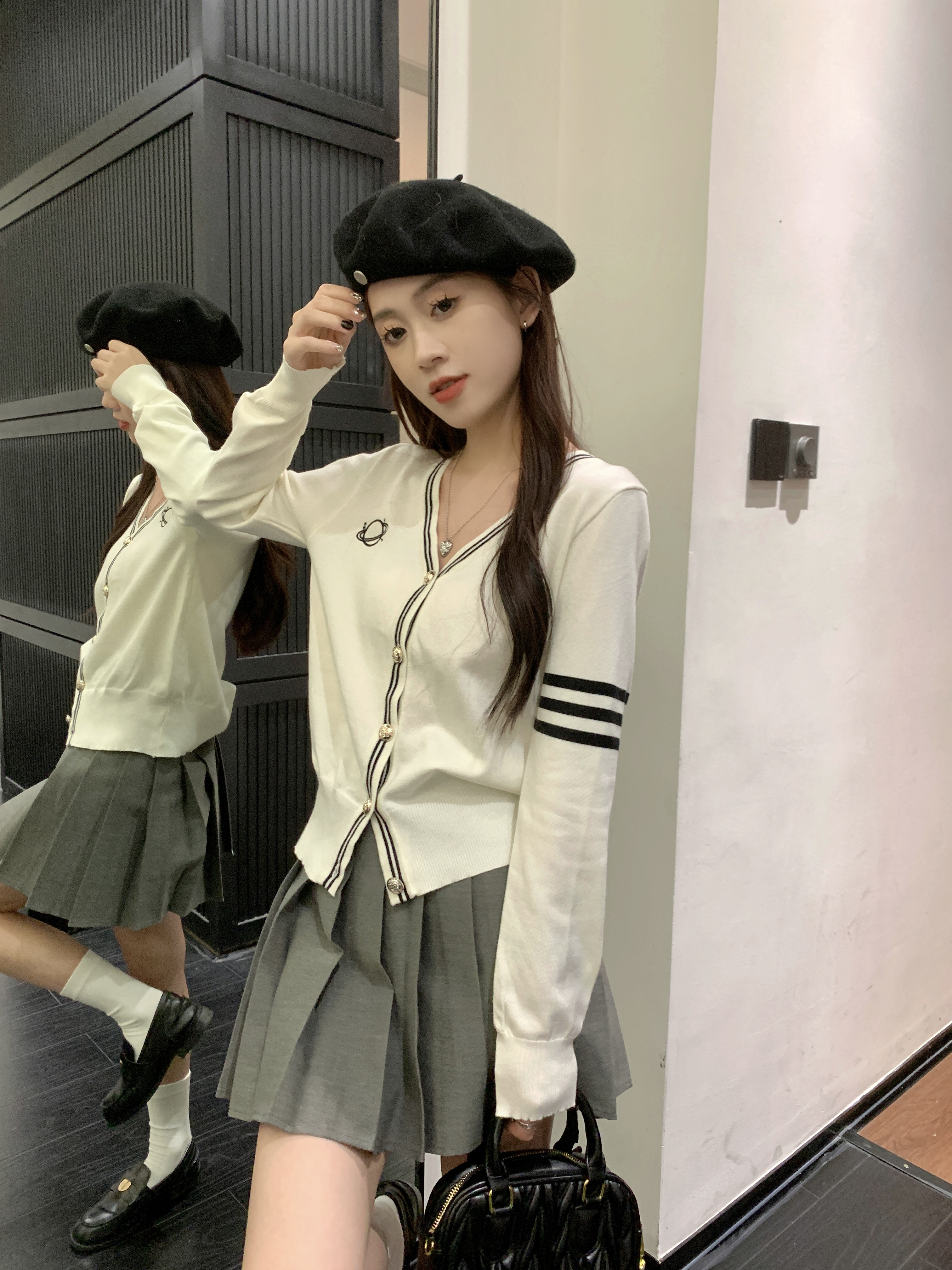 實拍  韓國女高藝術生顯瘦氣質學院風v領針織開衫女設計感