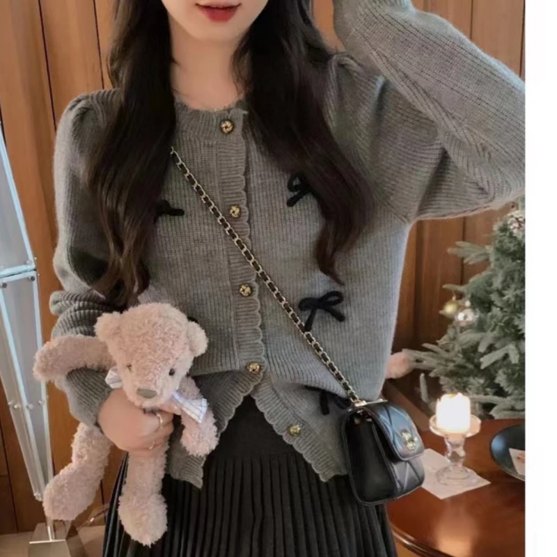 小奶蓋 復古蝴蝶結氣質顯瘦小個子百搭長袖針織衫法式別致上衣女
