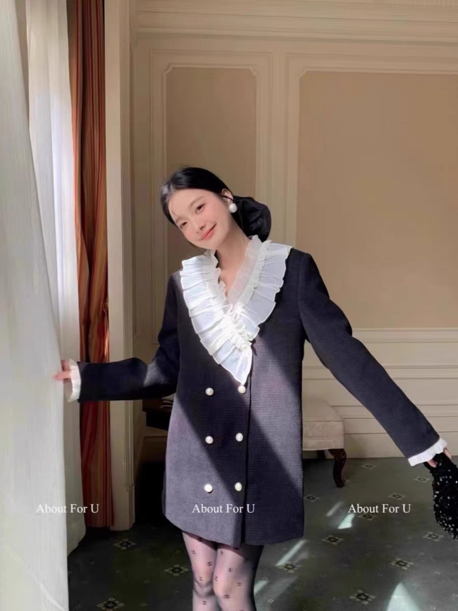 羽絨小香風中長款外套女冬季新款氣質花邊V領雙排扣加厚毛呢大衣