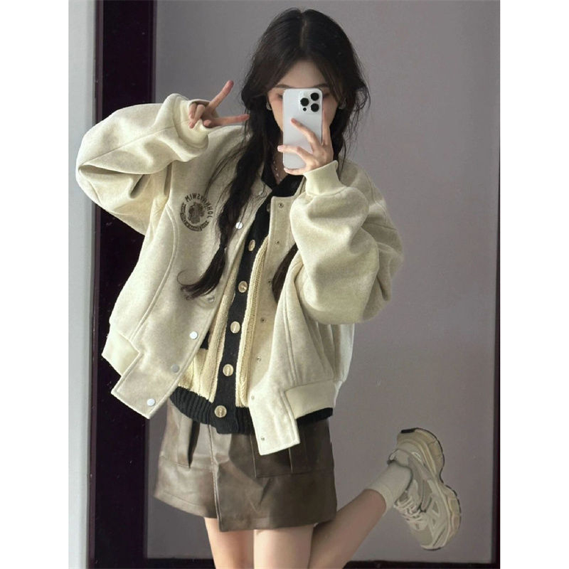 Chinese cotton composite silver fox velvet shoulder collar embroidered autumn and winter short velvet cardigan jacket