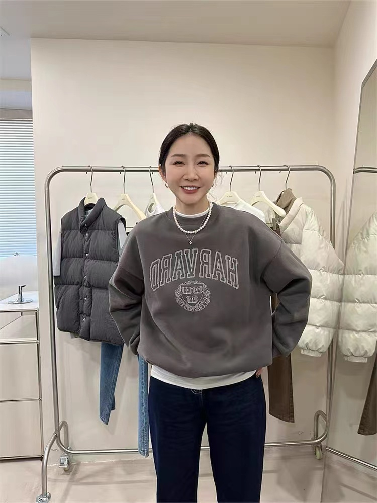 灰色圓領字母印花加絨衛衣女秋冬寬鬆上衣