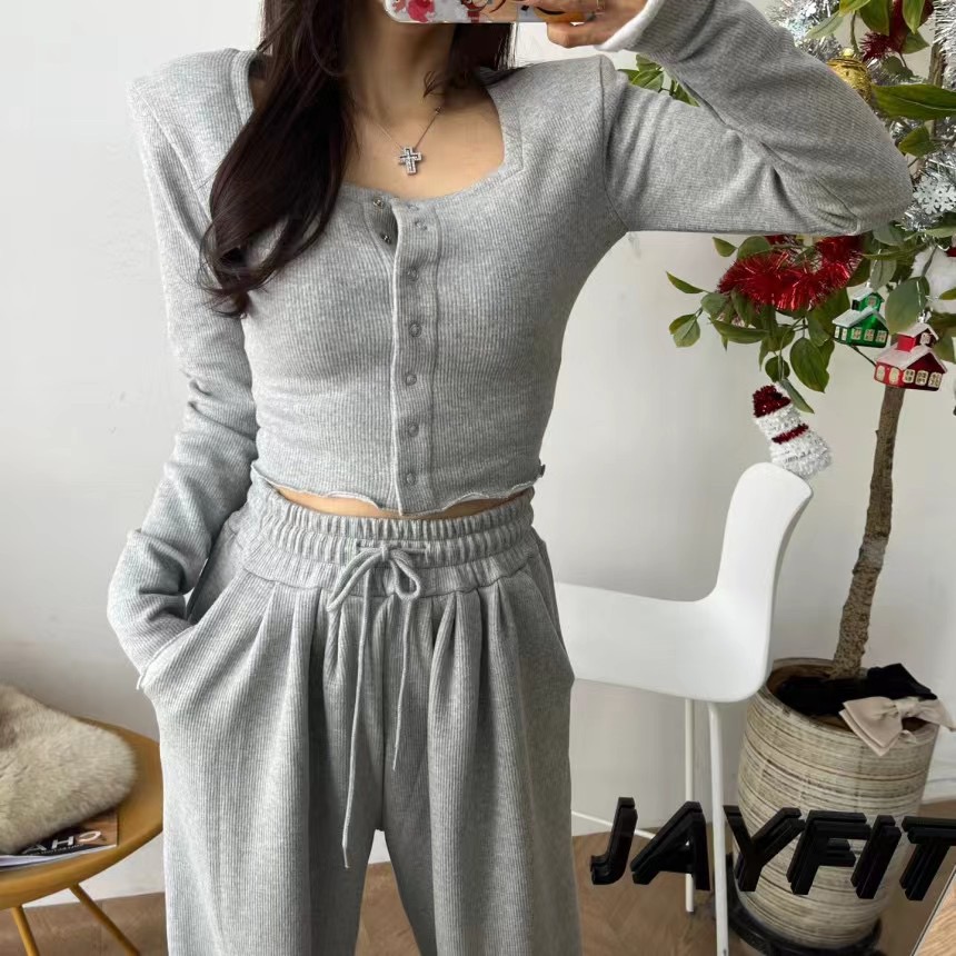 New square collar snap button plus velvet casual suit for women spring and autumn