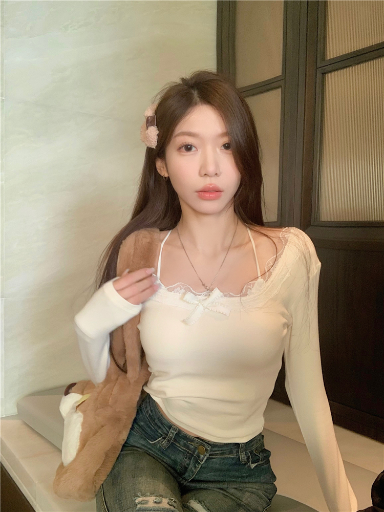 純欲設計感蕾絲拼接T恤女秋季設計感修身短款保暖長袖