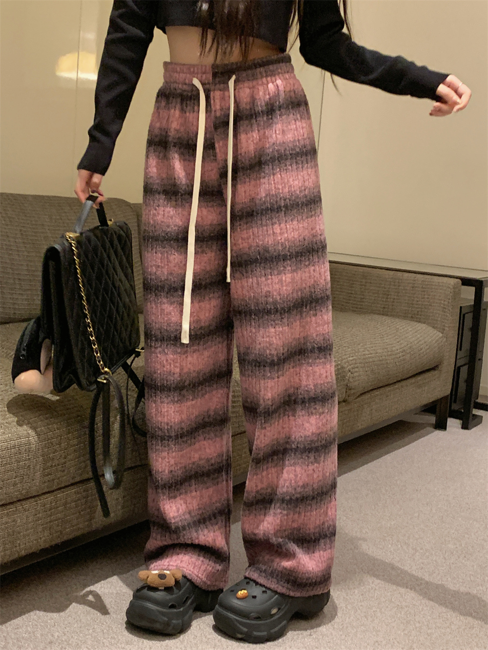 Real shot of gradient striped straight-leg pants, fleece thickened casual pants, high-waisted, slim and drapey, versatile trousers for women