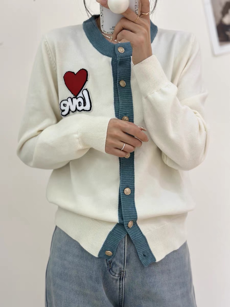 全羊毛100%翻毛貼布愛心字母拼色圓領長袖百搭減齡針織開衫女2023