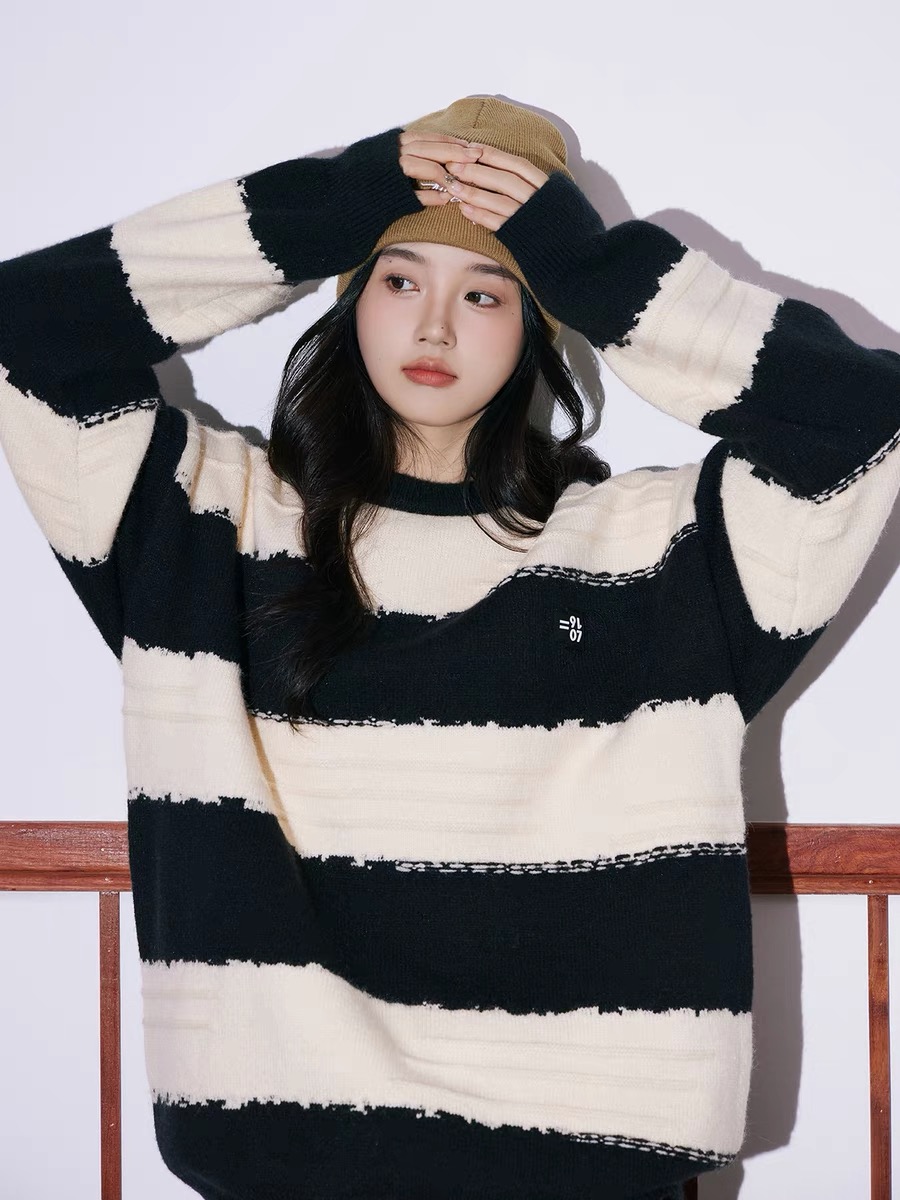 AzLan慵懶風套頭毛衣女秋冬小個子美式復古拼接撞色條紋針織上衣