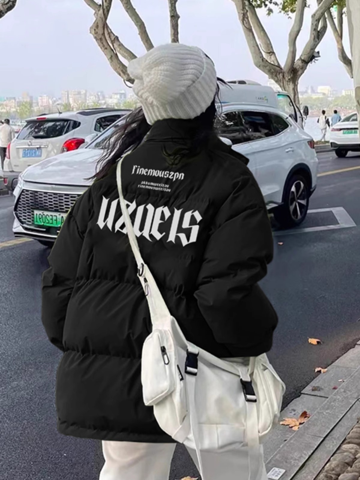 手塞棉棉服冬季新款寬鬆加厚棉衣麵包服印花外套女