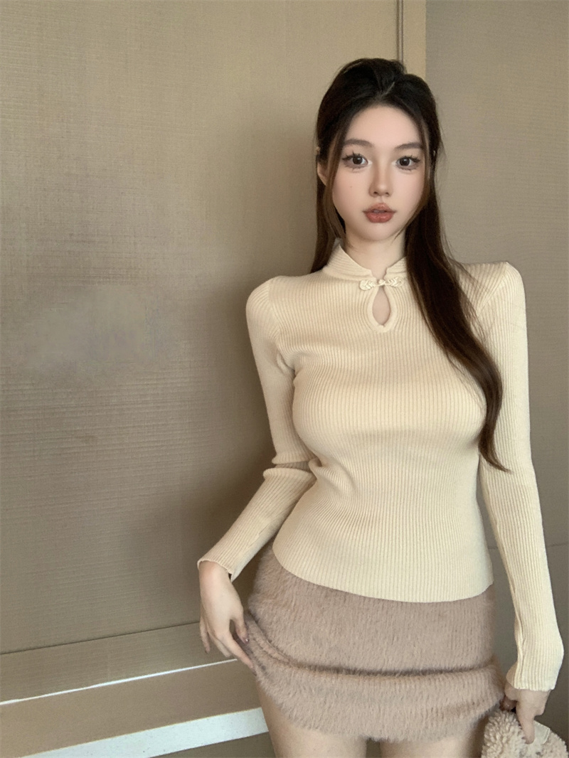 Actual shot of the new autumn and winter design national style stand-up collar versatile western style knitted inner top and bottoming shirt