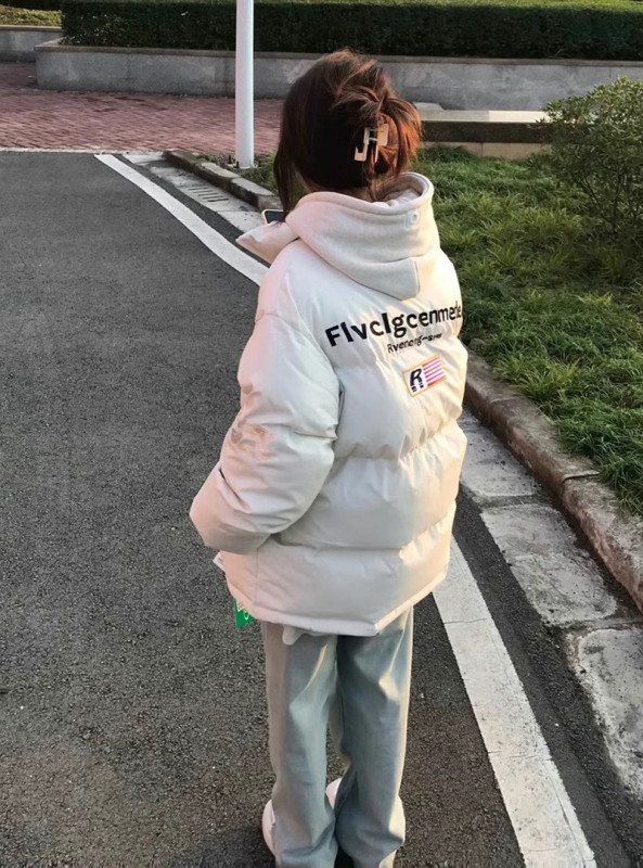 高品質手塞棉加厚冬季新款棉服寬鬆印花棉衣麵包服女