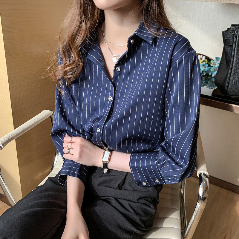 2024春季新款深藍條紋襯衫女設計感小眾輕熟氣質豎條紋長袖職業春