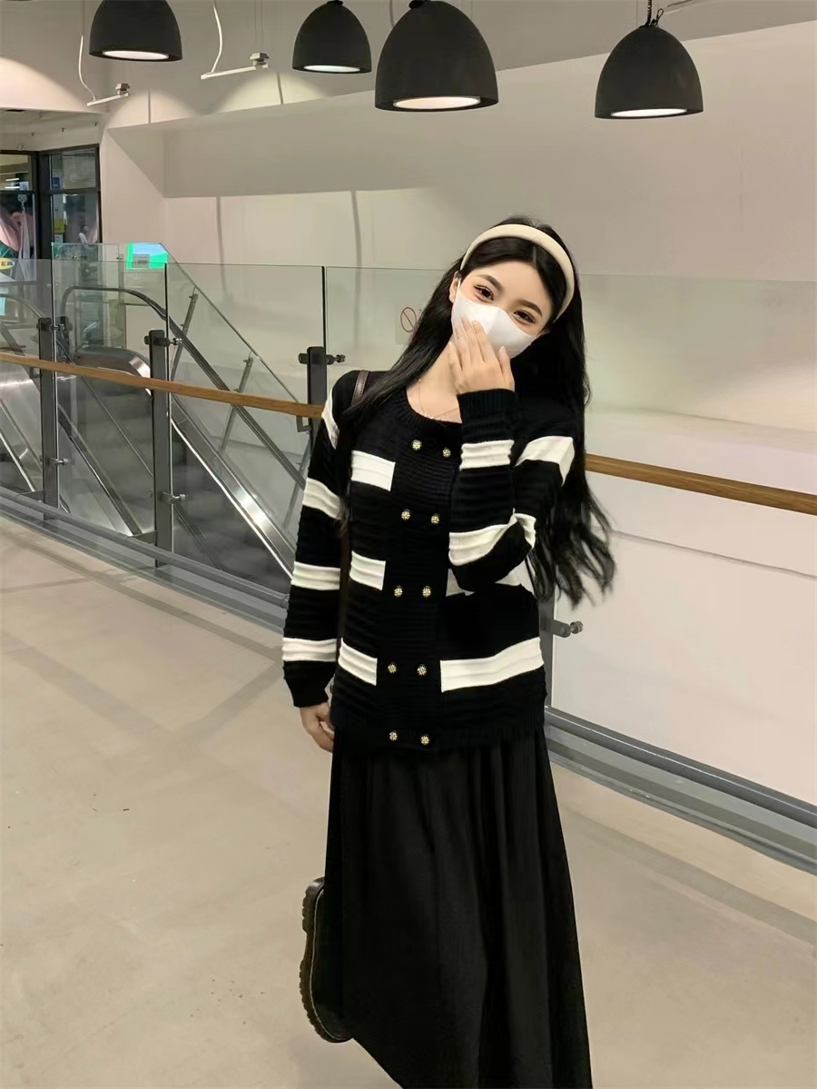 French style striped knitted cardigan women's sweater 2023 spring and autumn new sweet French loose top jacket