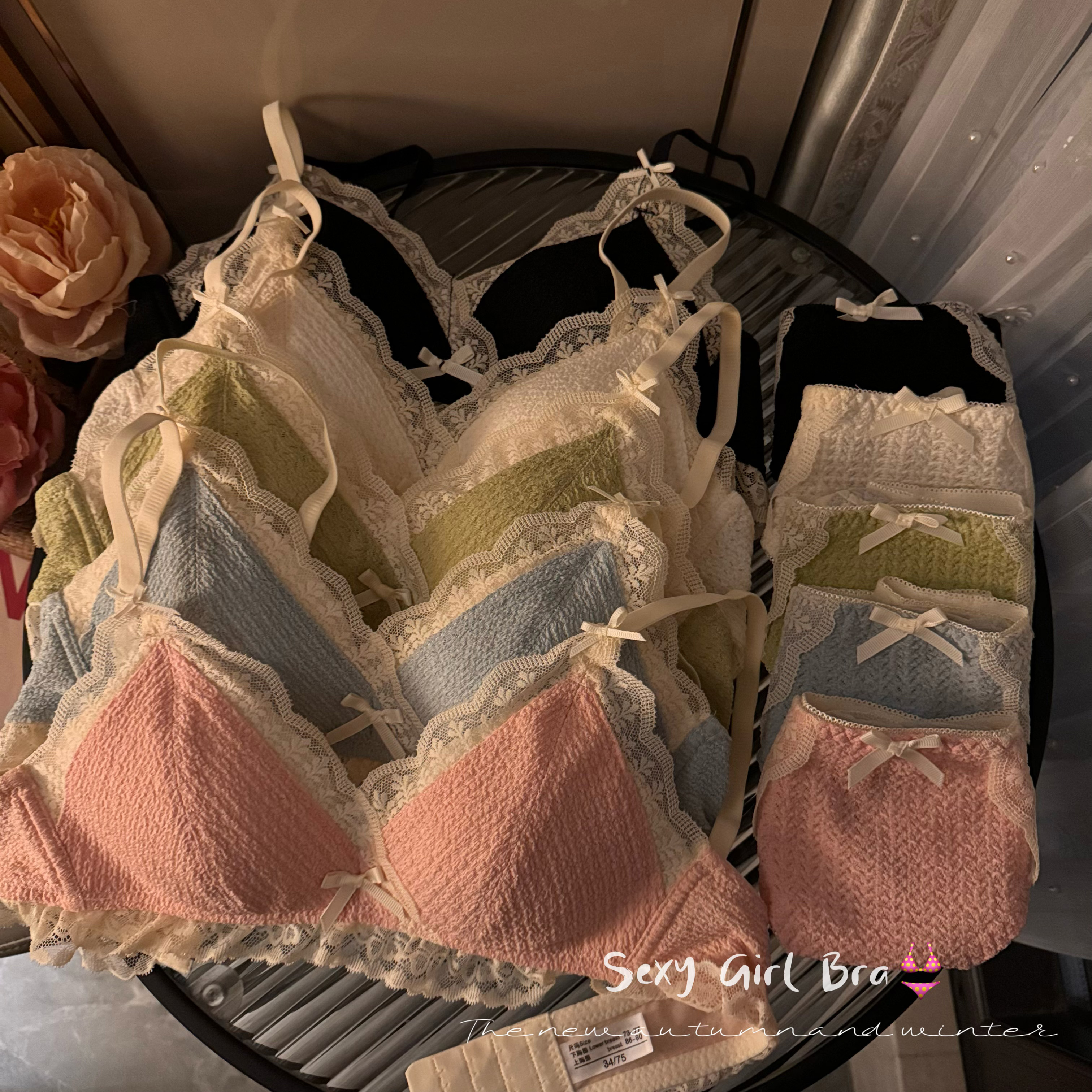 實拍日系性感花邊蕾絲聚攏無鋼圈文胸套裝少女胸罩收副乳內衣