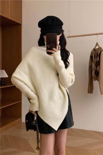 Actual shots, autumn and winter~ Irregular turtleneck sweater, gentle Korean style lazy style thickened knitted top