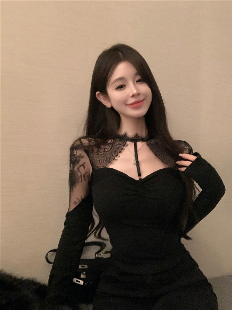 實拍 蕾絲性感鏤空氣質女神內搭美背綁脖女百搭上衣