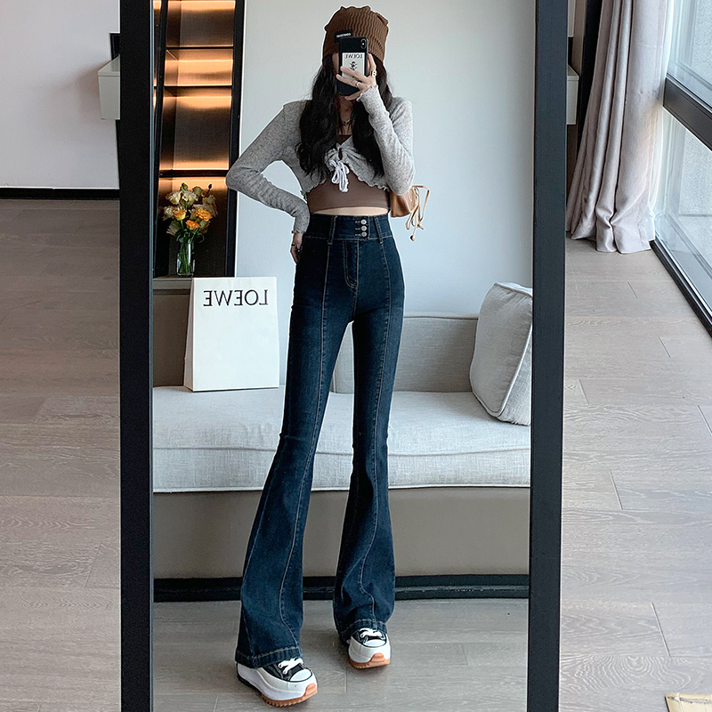 實拍 微喇牛仔褲女冬2023年新款排扣修身顯瘦港風垂感拖地喇叭褲