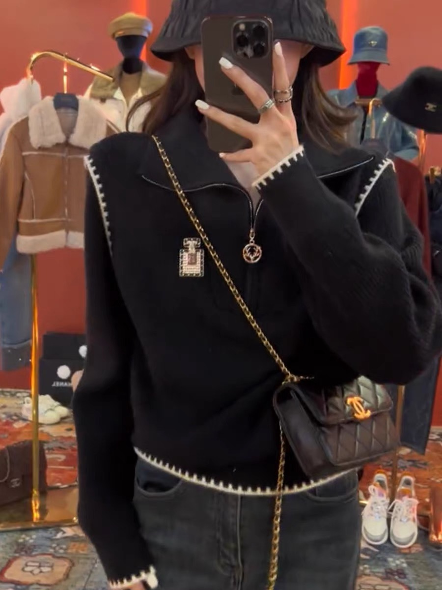 歐貨紅色半拉鏈加厚毛衣女2023秋冬季洋氣設計感寬鬆高領針織外套